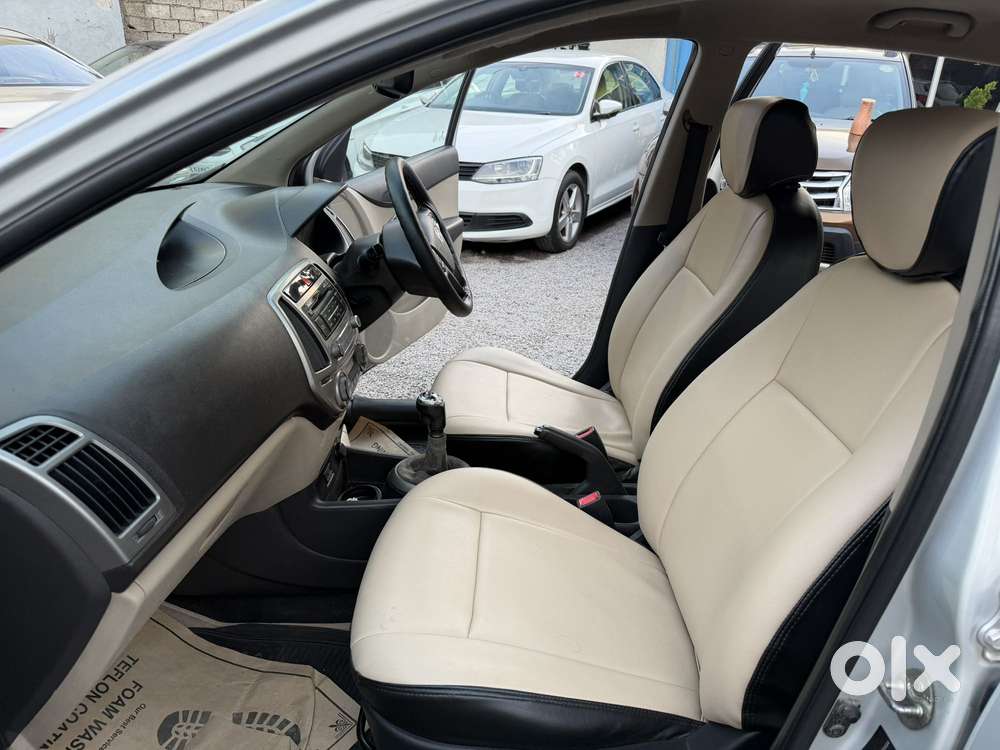 Hyundai I20 Sportz Option 1.4 Crdi, 2012, Diesel