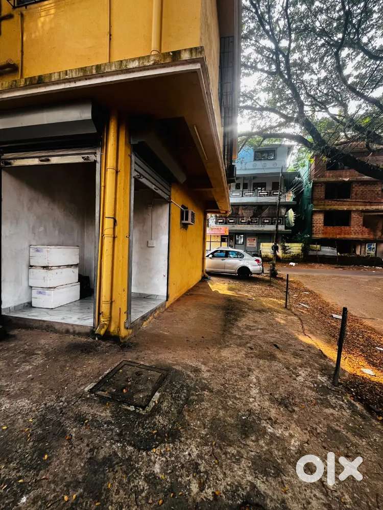 Shop Space For Rent