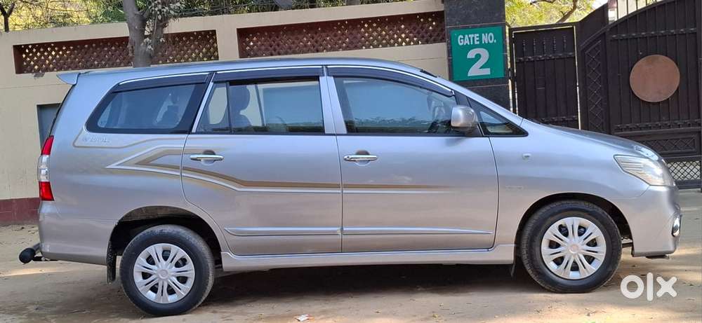 Toyota Innova 2.5 G (diesel) 7 Seater, 2015, Diesel