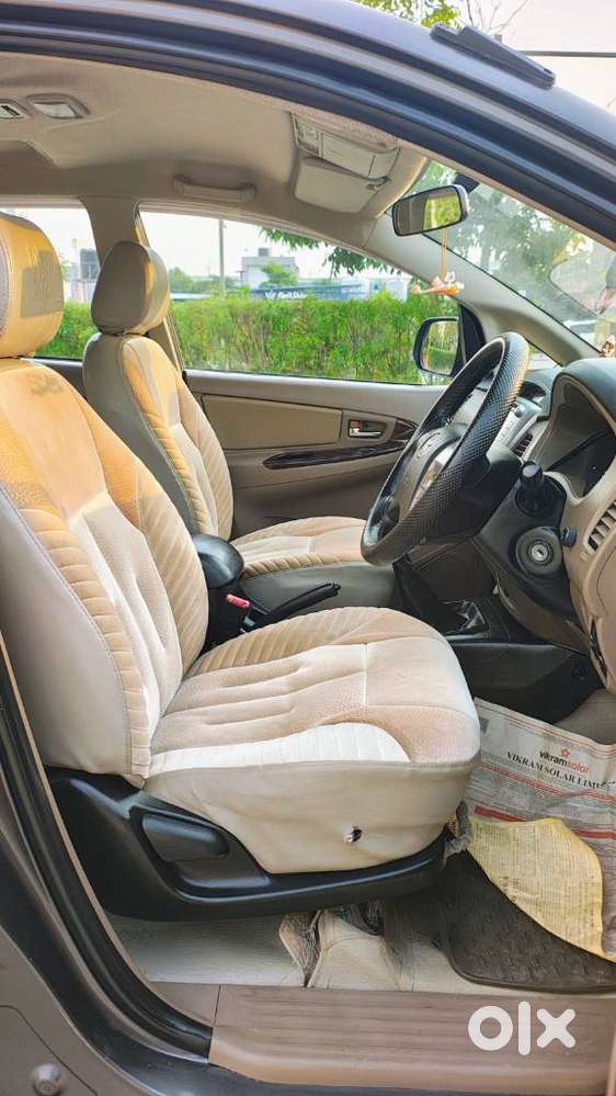 Toyota Innova 2.5 V 7 Str, 2015, Diesel