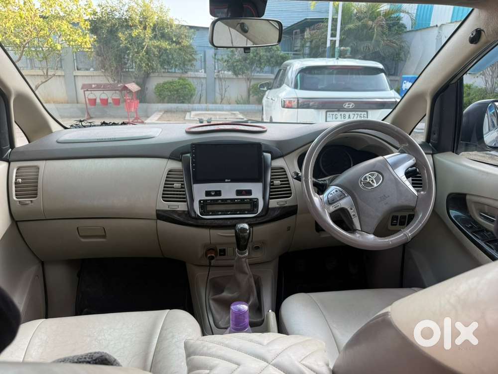 Toyota Innova Diesel 2014