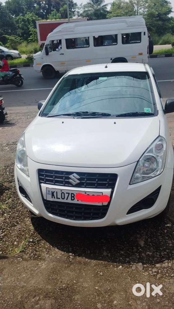 Maruti Suzuki Ritz Vxi, 2013, Petrol