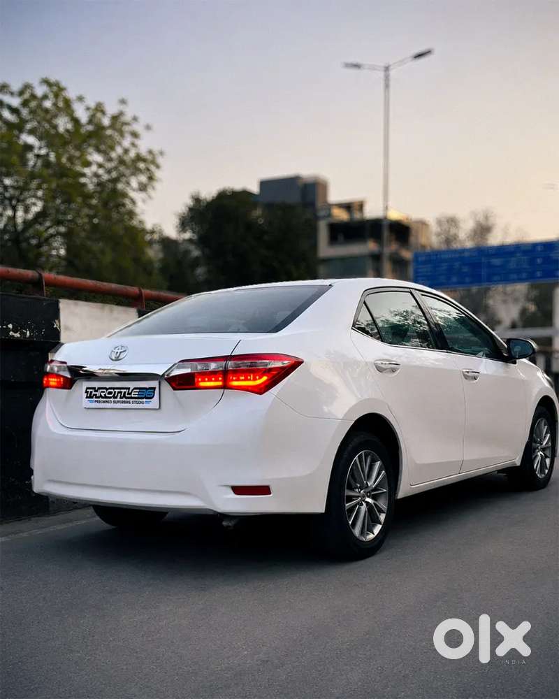 Toyota Corolla Altis 2015 Automatic