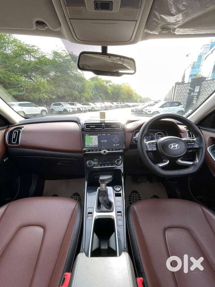 Hyundai Alcazar 2.0 Signature (o) Petrol At 6 Str, 2024, Petrol
