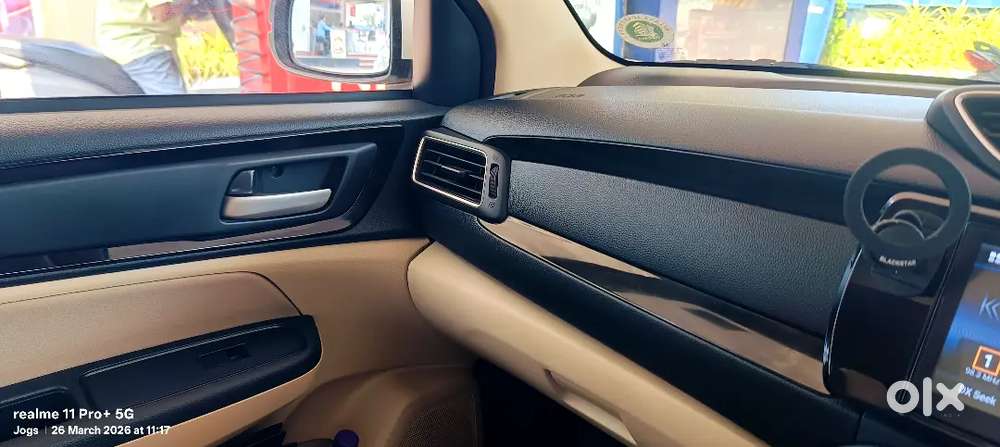 Less Used.  Gives More Than 25 Kms On Continuous Run On Good Road.