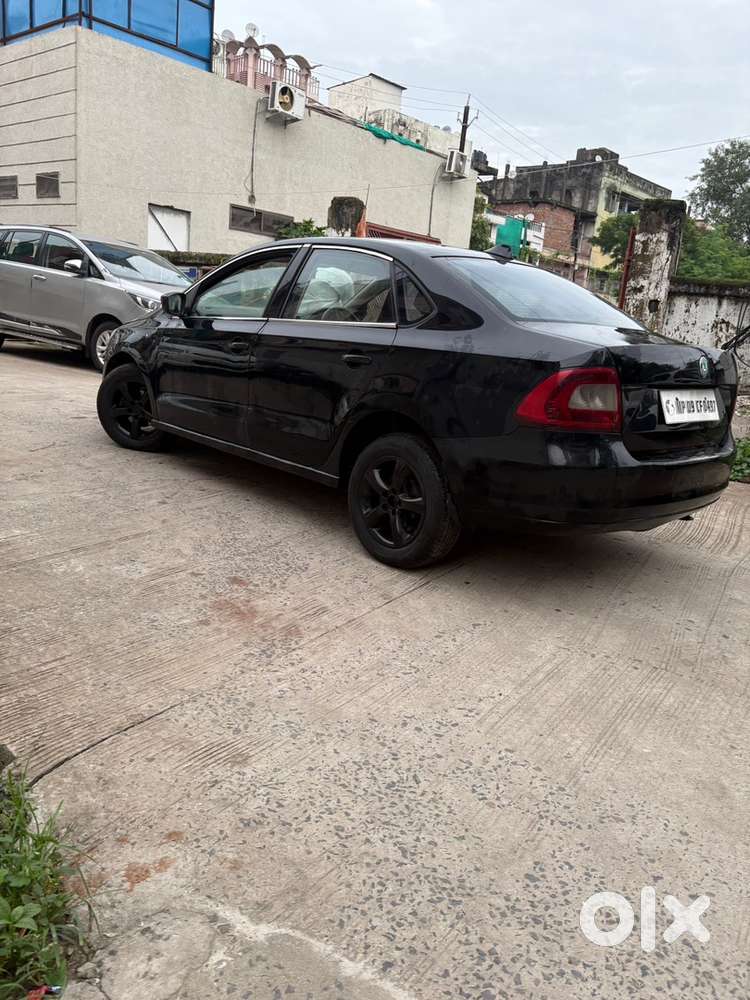 Skoda Rapid 1.6 Diesel 2012 1 Owner