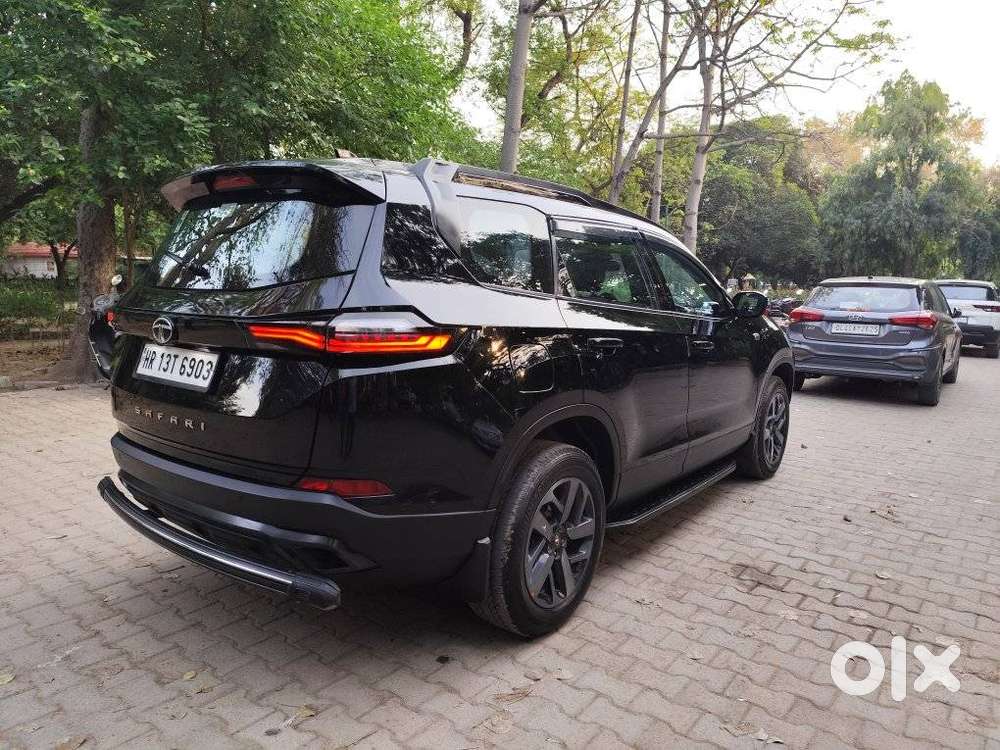 Tata Safari 2.0 Xza Plus 6 S Dark Edition, 2023, Diesel