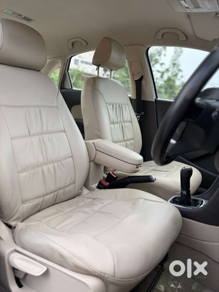 Volkswagen Vento Petrol Highline, 2012, Petrol