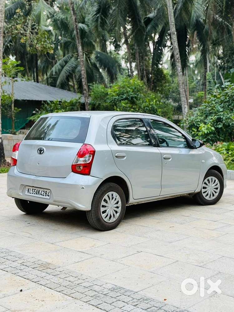Toyota Etios Liva 2014