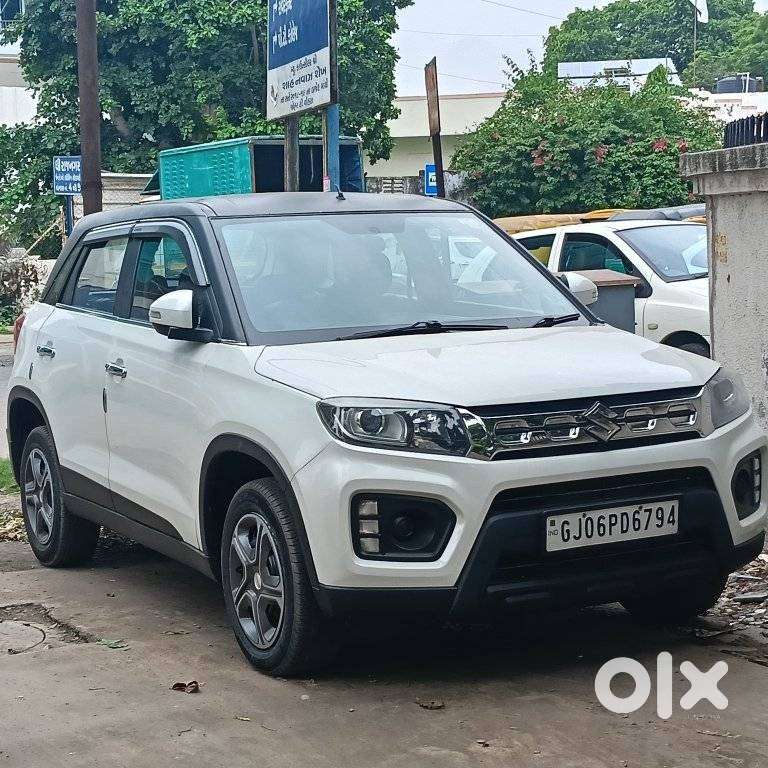 Maruti Suzuki Brezza 1.5 Lxi Smart Hybrid, 2020, Petrol