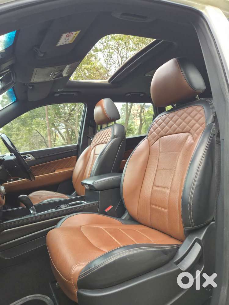 Mahindra Alturas G4 4x4 At, 2020, Diesel