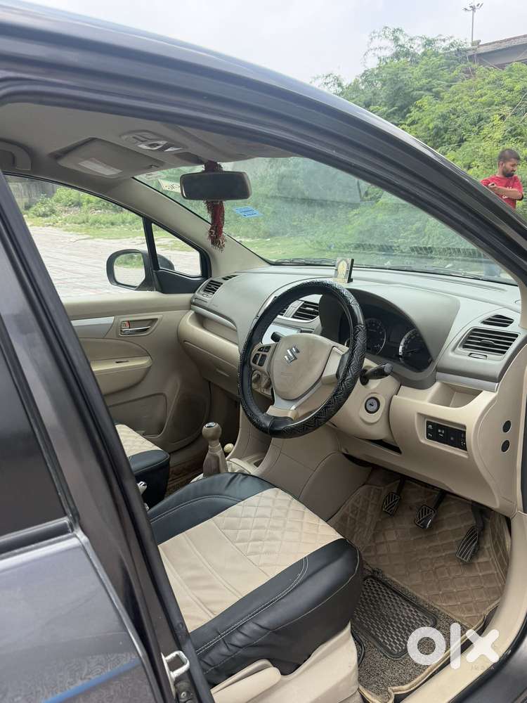 Maruti Suzuki Ertiga Vxi Cng Limited Edition, 2016, Cng & Hybrids