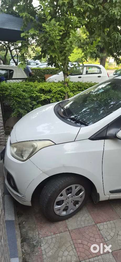 Hyundai Grand I10 Sportz 2015 Model
