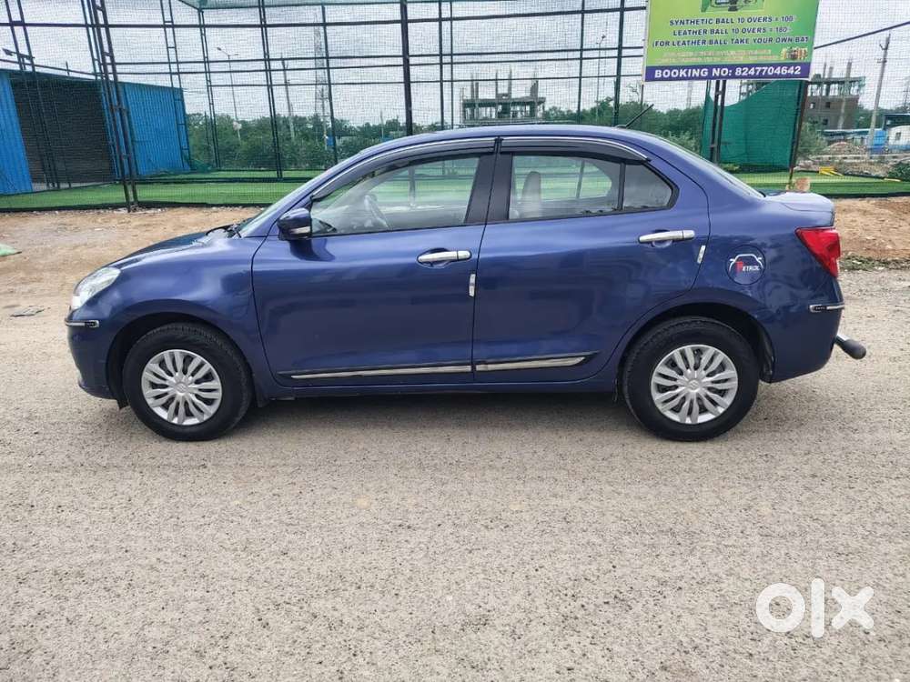 Maruti Suzuki Swift Dzire Vxi, 2022, Petrol