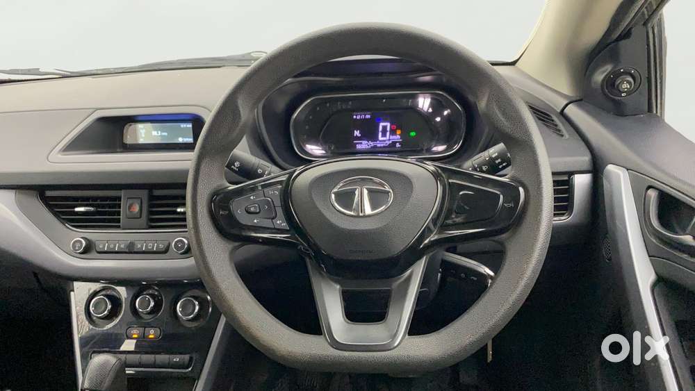 Tata Nexon 1.5 Revotorq Xma Amt (s), 2020, Petrol
