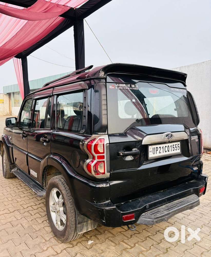 Mahindra Diesel Car 2021