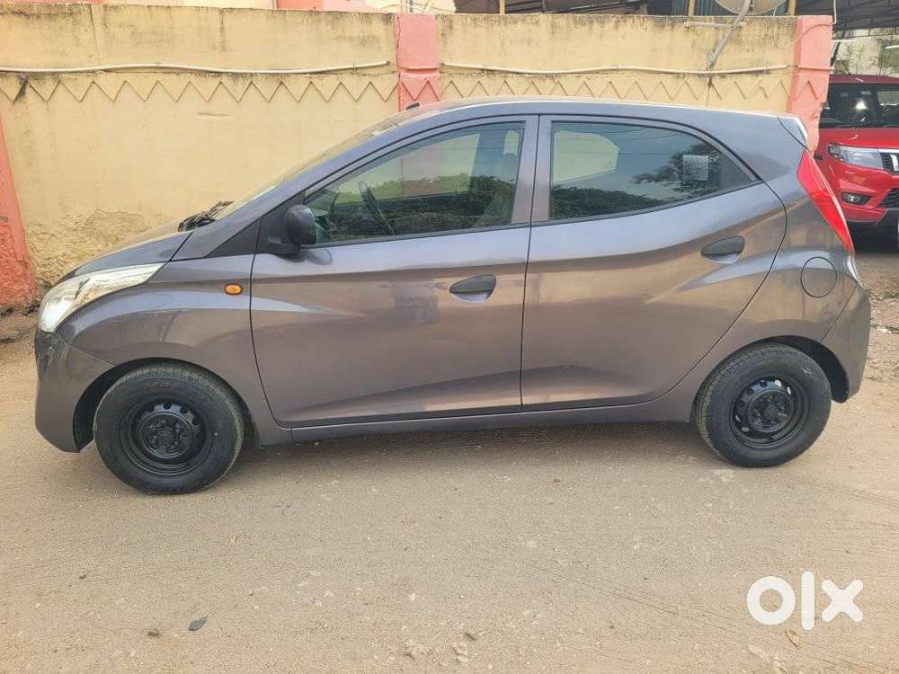Hyundai Eon Era +, 2017, Petrol