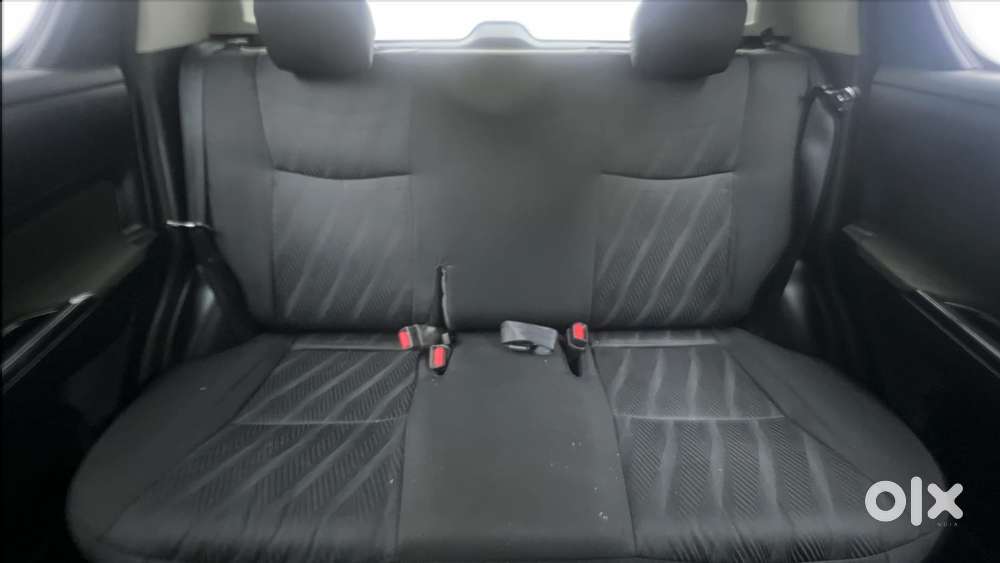 Maruti Suzuki Swift Vvt Vxi, 2013, Petrol