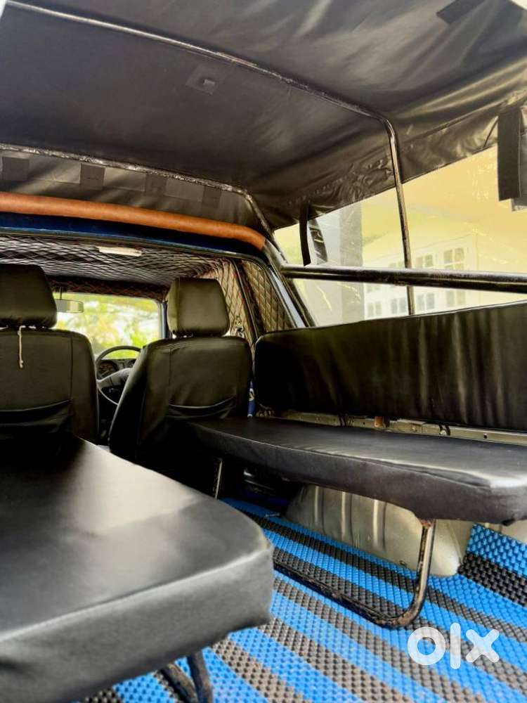 Maruti Suzuki Gypsy King St 4x4, 2012, Petrol