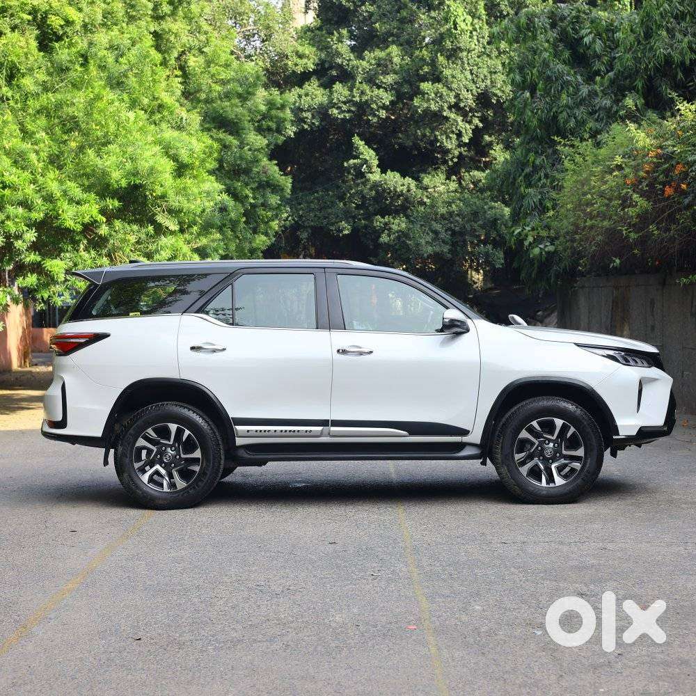 Toyota Fortuner Legender 4x2 At 2.8, 2024, Diesel