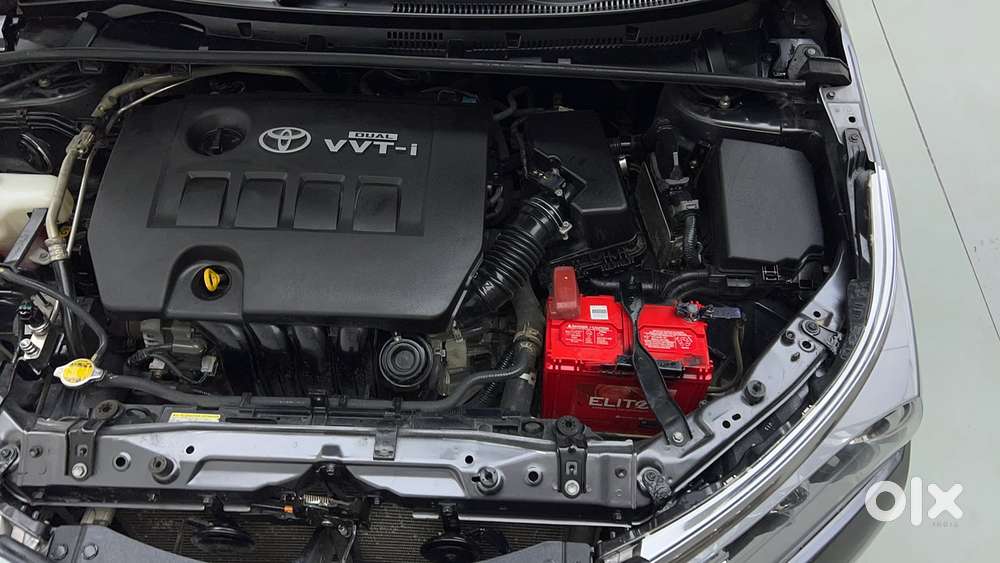Toyota Corolla Altis 1.8 Gl, 2015, Petrol