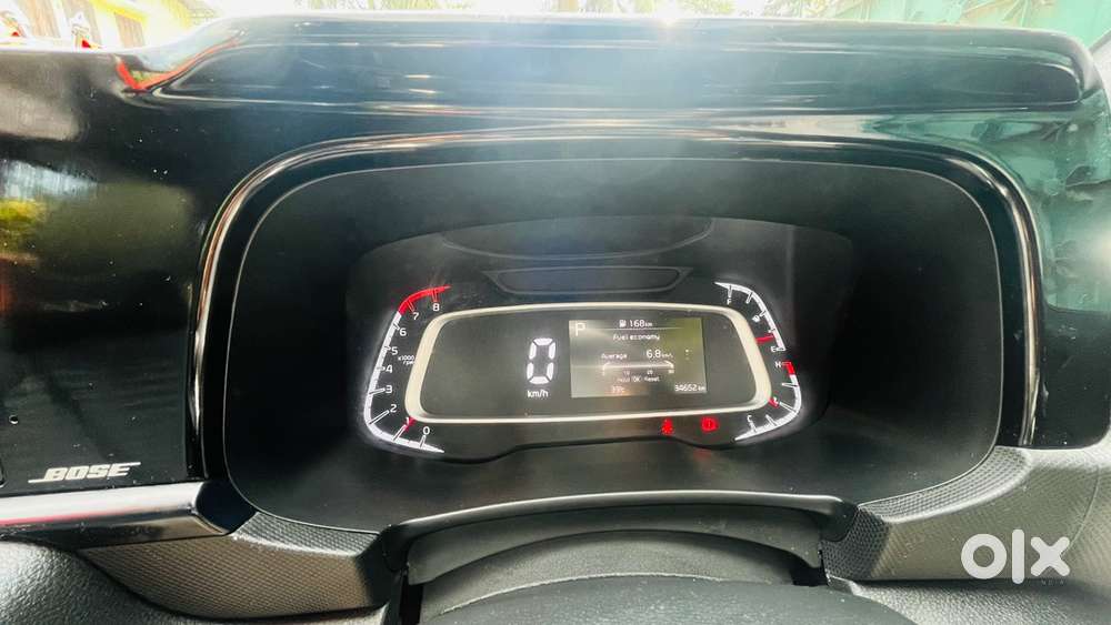 Kia Sonet Petrol Well Maintained