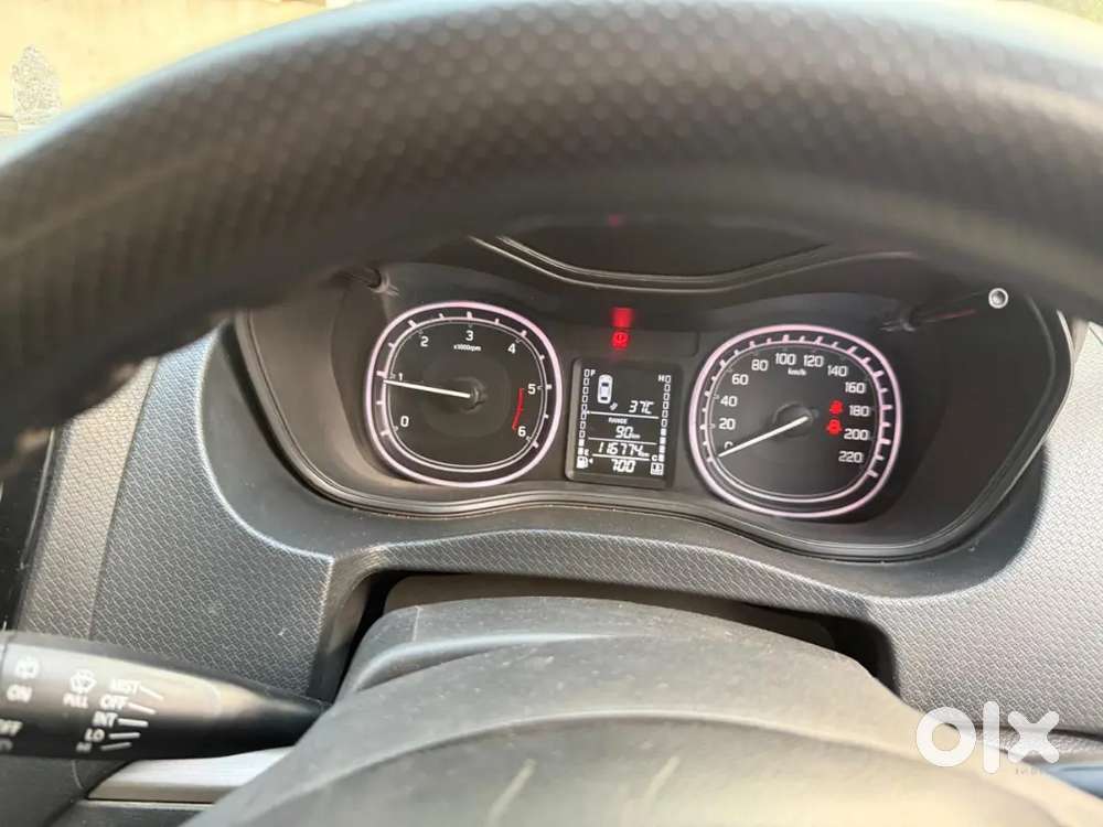 Maruti Suzuki Brezza 2017 Diesel Well Maintained