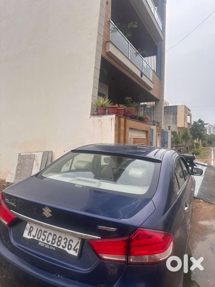 New Condition Car With Royal Blue Colour