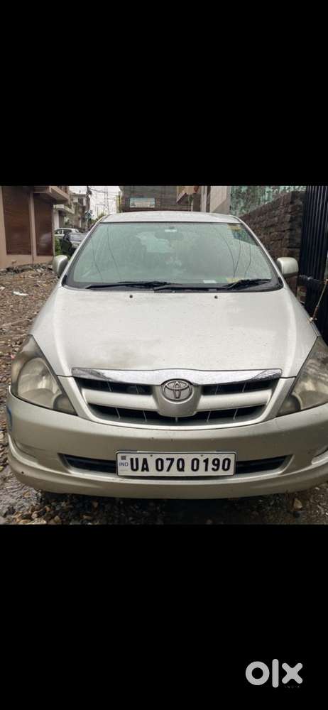 Toyota Innova 2006 Diesel Well Maintained