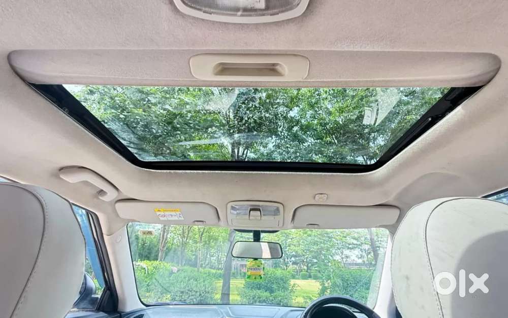 Mahindra Xuv300 W6 Diesel, 2023, Diesel