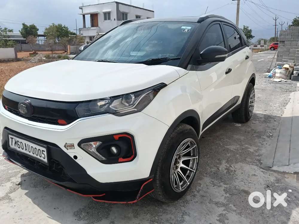 Tata Nexon Diesel 2020 4 Tyre New Company Service Record