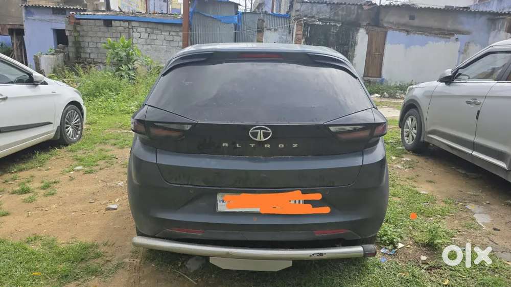 Tata Altroz Xe Petrol 2021
