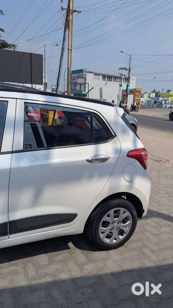 Hyundai Grand I10 Sportz 1.2 Kappa Vtvt, 2014, Petrol