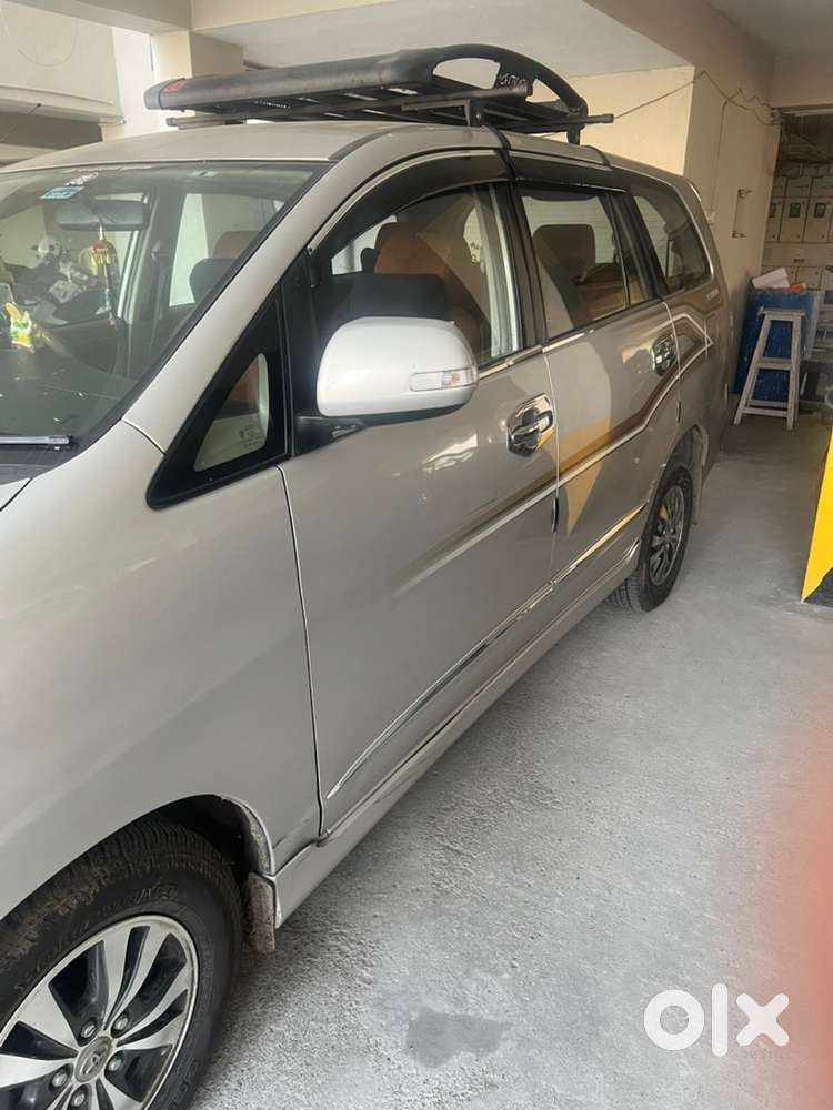Toyota Innova 2016 Diesel Well Maintained