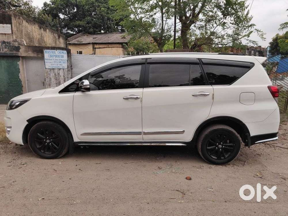 Toyota Innova Crysta Touring Sport 2.4 Mt, 2017, Diesel