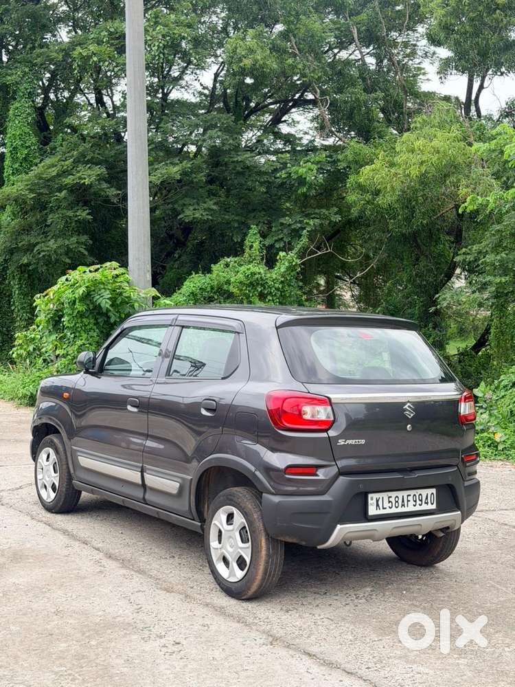 Maruti Suzuki S-presso Vxi Opt, 2022, Petrol