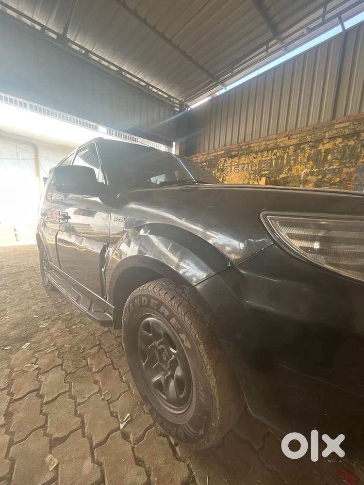 Tata Safari Strom