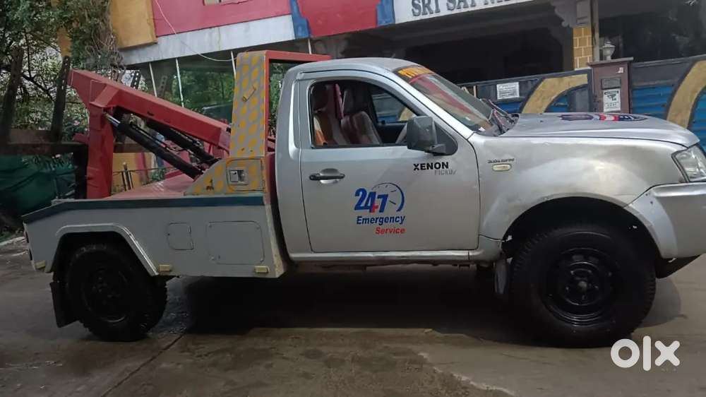 Tata Xenon Di Towing Van