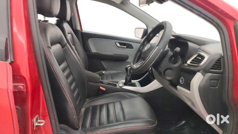 Tata Altroz Xz, 2020, Petrol