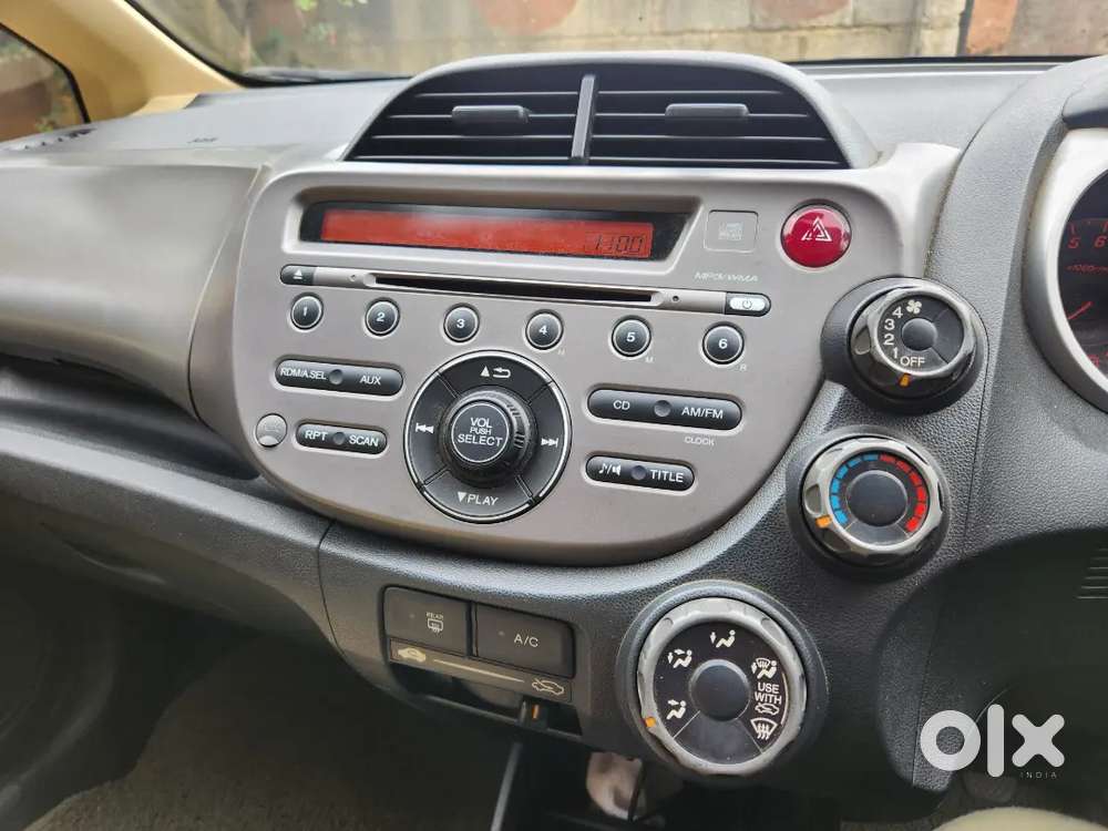 Honda Jazz Petrol 2011