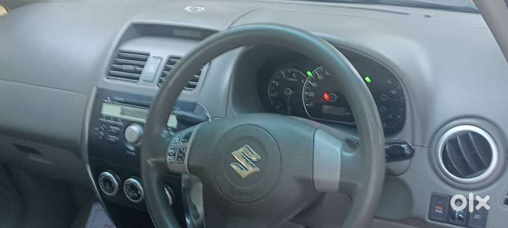 Maruti Suzuki Sx4, 2012