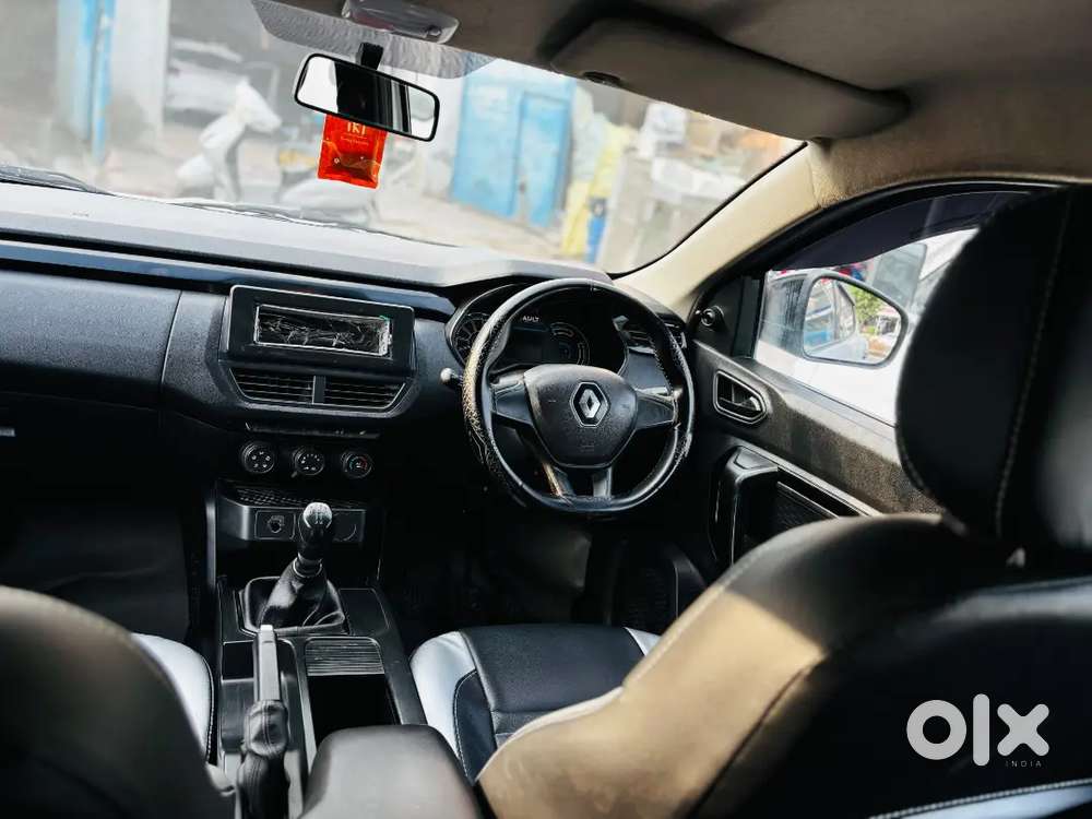 Renault Kiger 2023 Petrol