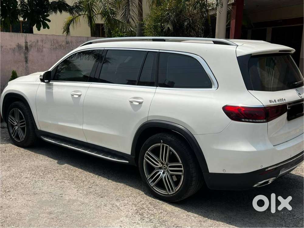 Mercedes Benz Gls 400d Model 2023 Family Car