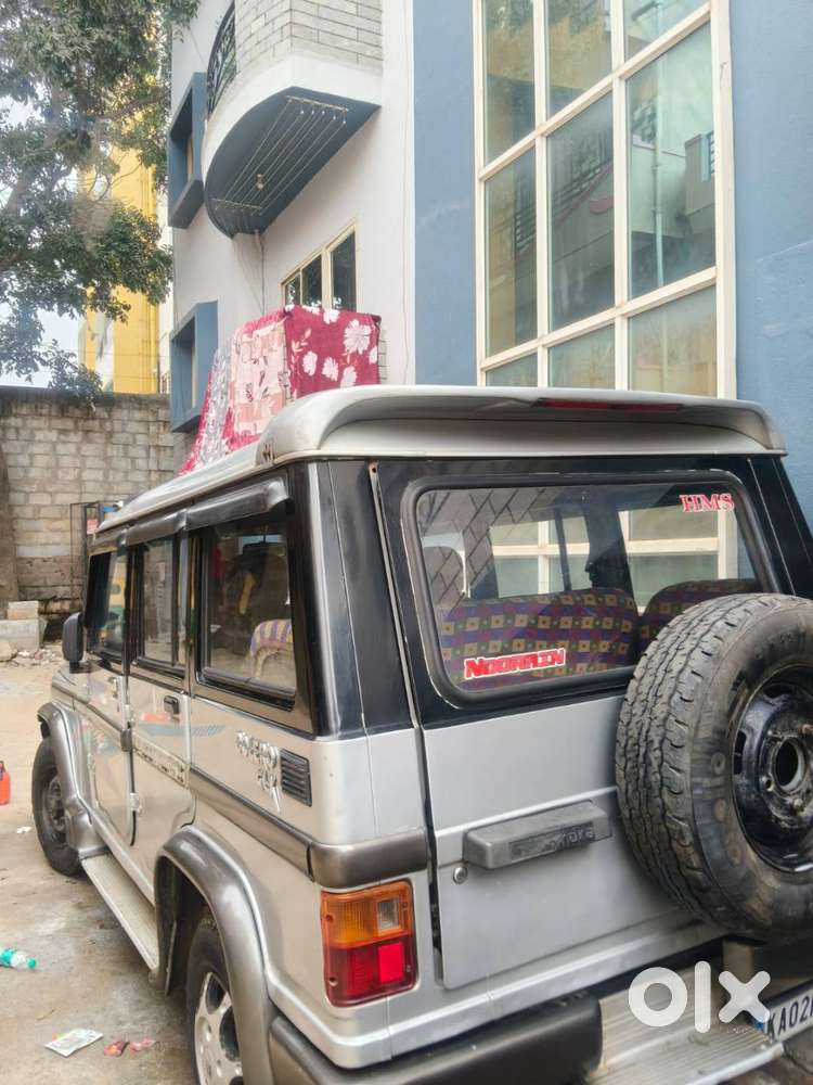 Mahindra Bolero Neo 2005