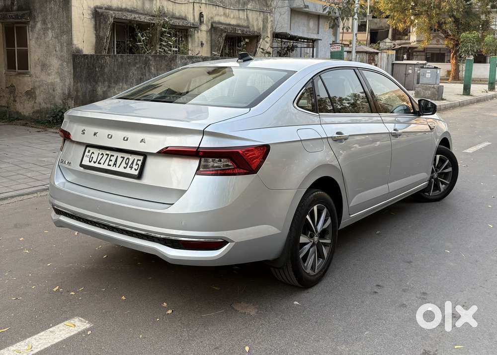 Skoda Slavia Style 1.0l Tsi At, 2022, Petrol