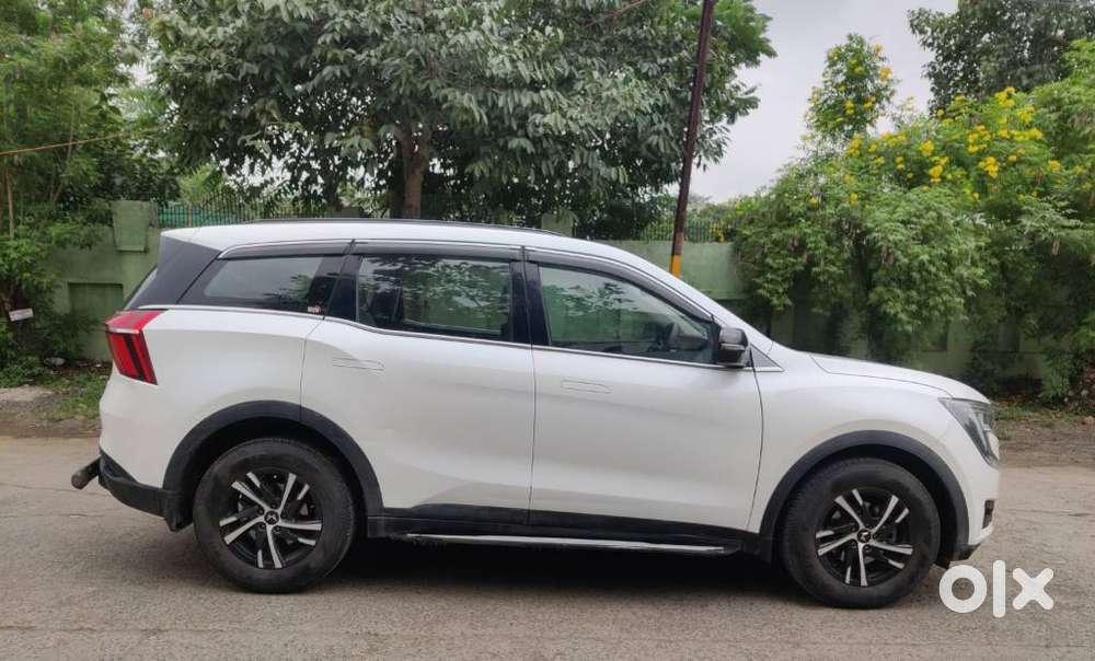 Mahindra Xuv700 2.2 Mx Diesel Mt 5 Str, 2022, Diesel