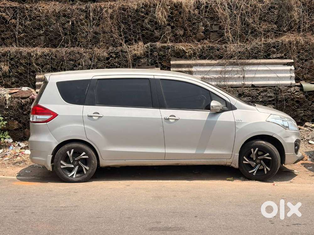 Ertiga Zxi Plus Top Model