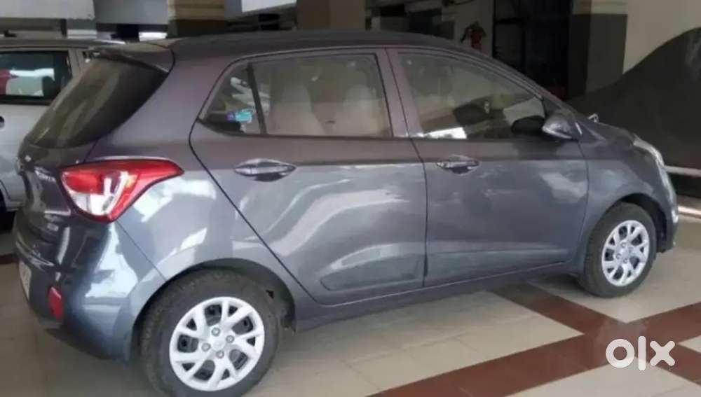 Hyundai Grand I10 2017 Petrol Well Maintained