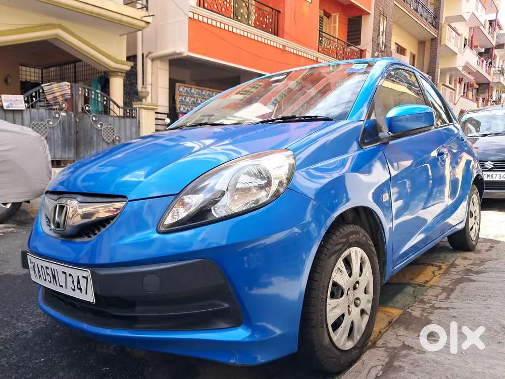 My Own Car Honda Brio Smt Fully Loaded Less Driven Petrol Ka 05 Car