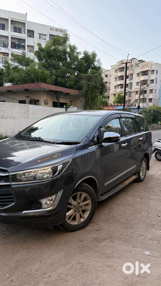 Toyota Innova Crysta 2.4 G Mt 7 Str, 2019, Diesel